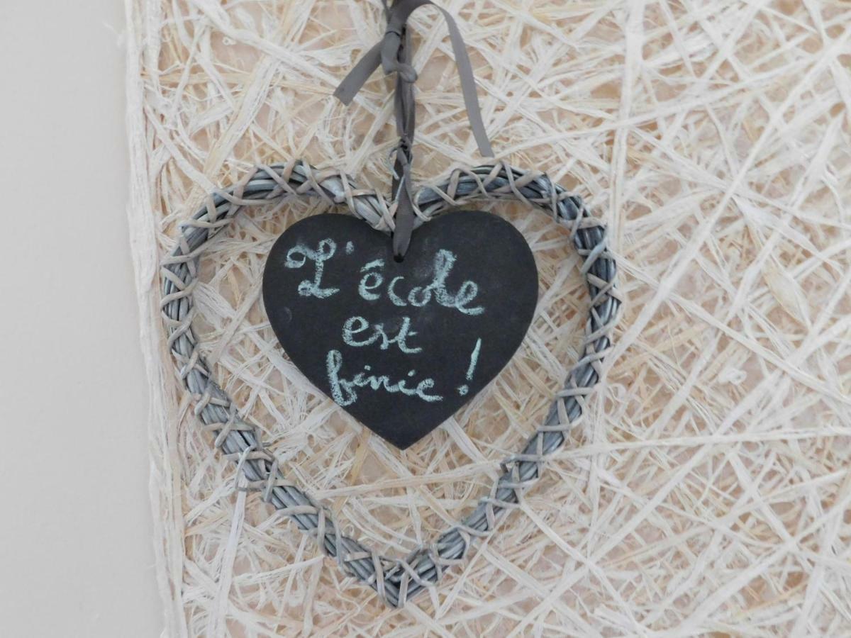 Gîte l'école est finie Lusse Extérieur photo
